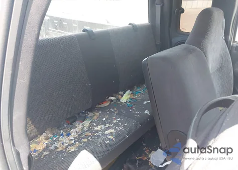 2001 Dodge Ram 1500 St из США, поврежденный, VIN 3B7HC13Y21G718471